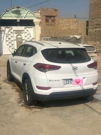 توسان • ٢٠١٧ • شاشة كاملة