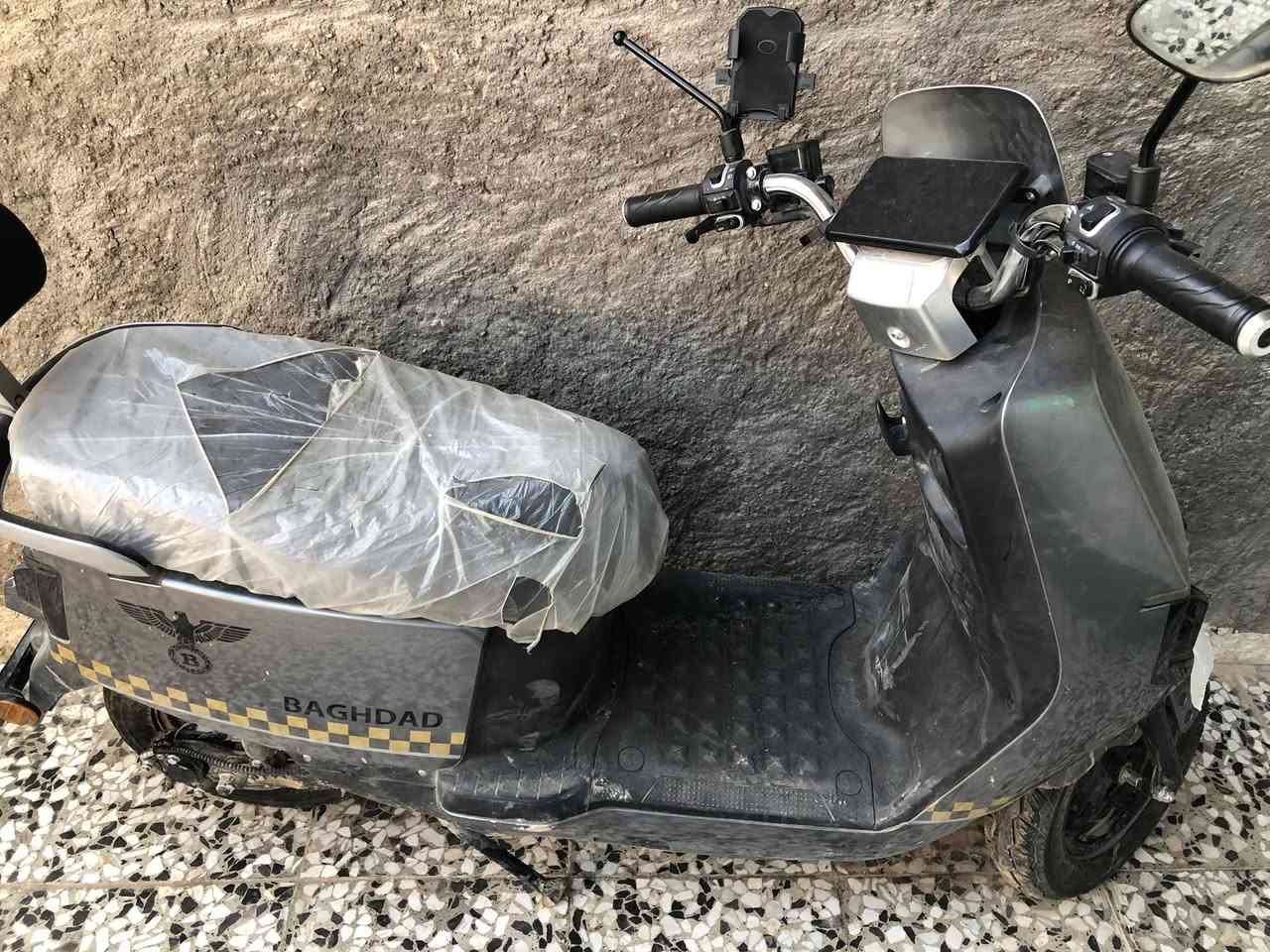 للبيع استخدام شهر واحد من بعد الشراء 
مكفولة من بطارية وكهرباء وتاير  وشحن 
عنوان الدراجة الدورة مجاور المصفى 
السعر المطلوب ٦٠٠ بيه مجال بسيط
غير متواجد عالفيس ***********
