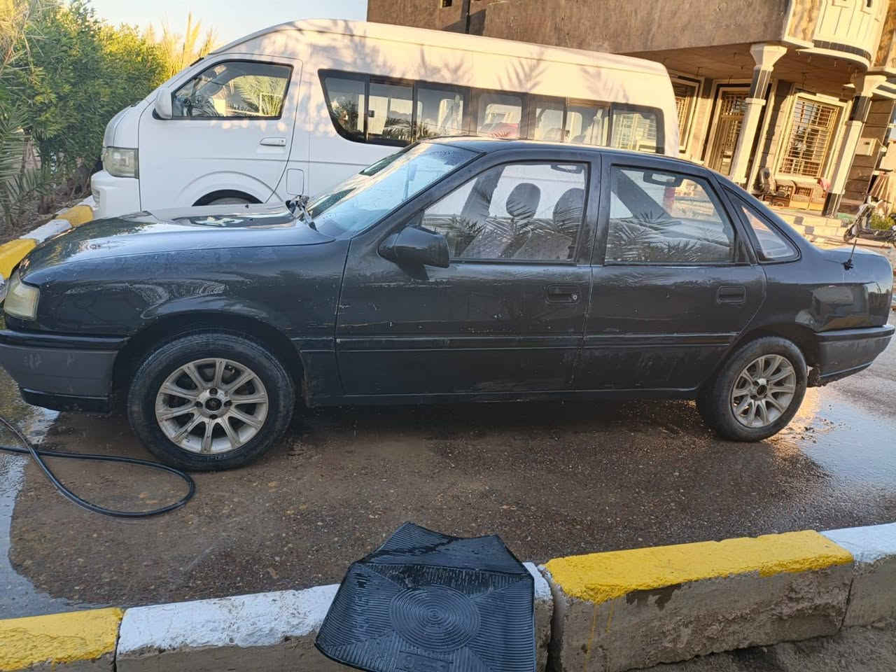 السلام عليكم اوبل فيكترا موديل 92 محرك 1800دوش مكان السياره بغداد الغزاليه اني مكلف بنشر *********** السعر 35
