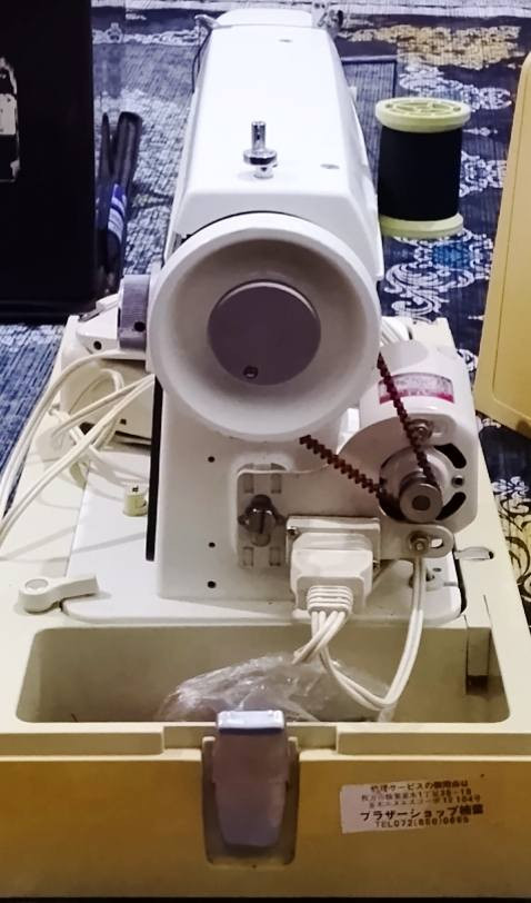 سلام عليكم
مكينه خياطه للبيع
جديد نضافه100٪
السعر ٢٥٠وبيهامجال جدآ بسيط
رقم الهاتف ***********
العنوان الجزيرة
