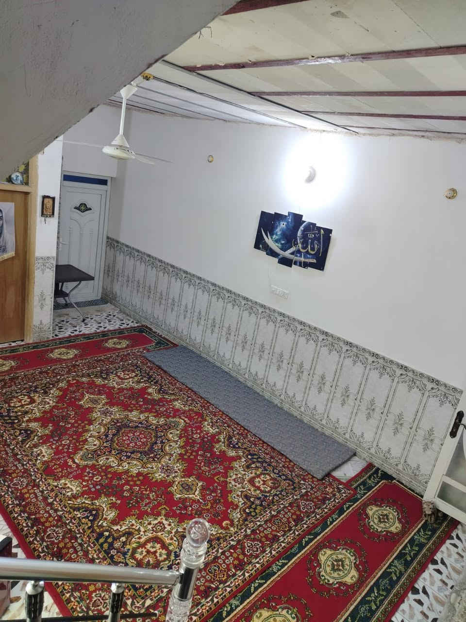 للبيع بيت زراعي قرار 25 

شارع المطار القديم شارع ابو جميل مقابيل مدرسه انوار السجاد بفرع الجامع مساحه البيت ١٢٥م السعر ٤٠ مليون عمر البناء ٥ سنوات 

للتواصل :
***********
