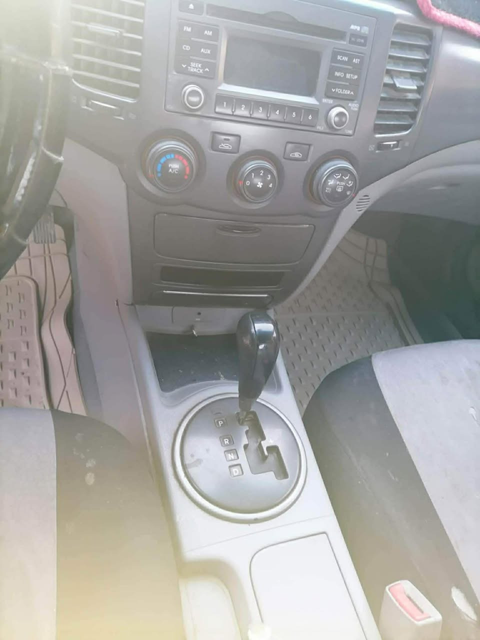 السلام عليكم اوبتما موديل 9 نضيفه خليجي بيهه بارد جاملغ خلفي محرك 2000 السعر 125 وبيهه مجال رقم بغداد للاستفسار (***********) ملاحضه (مكلف بالنشر اتصل على الرقم)
