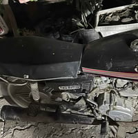 دراجه للبيع  ربعه كير.  كلشي نظيف  محركما مفتوح.  سعره 250  رقمي078693...