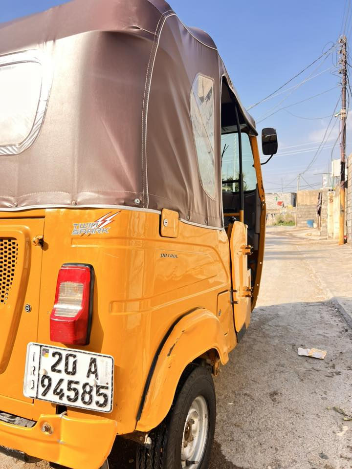 السلام عليكم تكتك للبيع موديل 21 الرقم ديالى تحويل ثاني يوم تكتك خير من الله مثل ما موضح بالصوره  ***********
