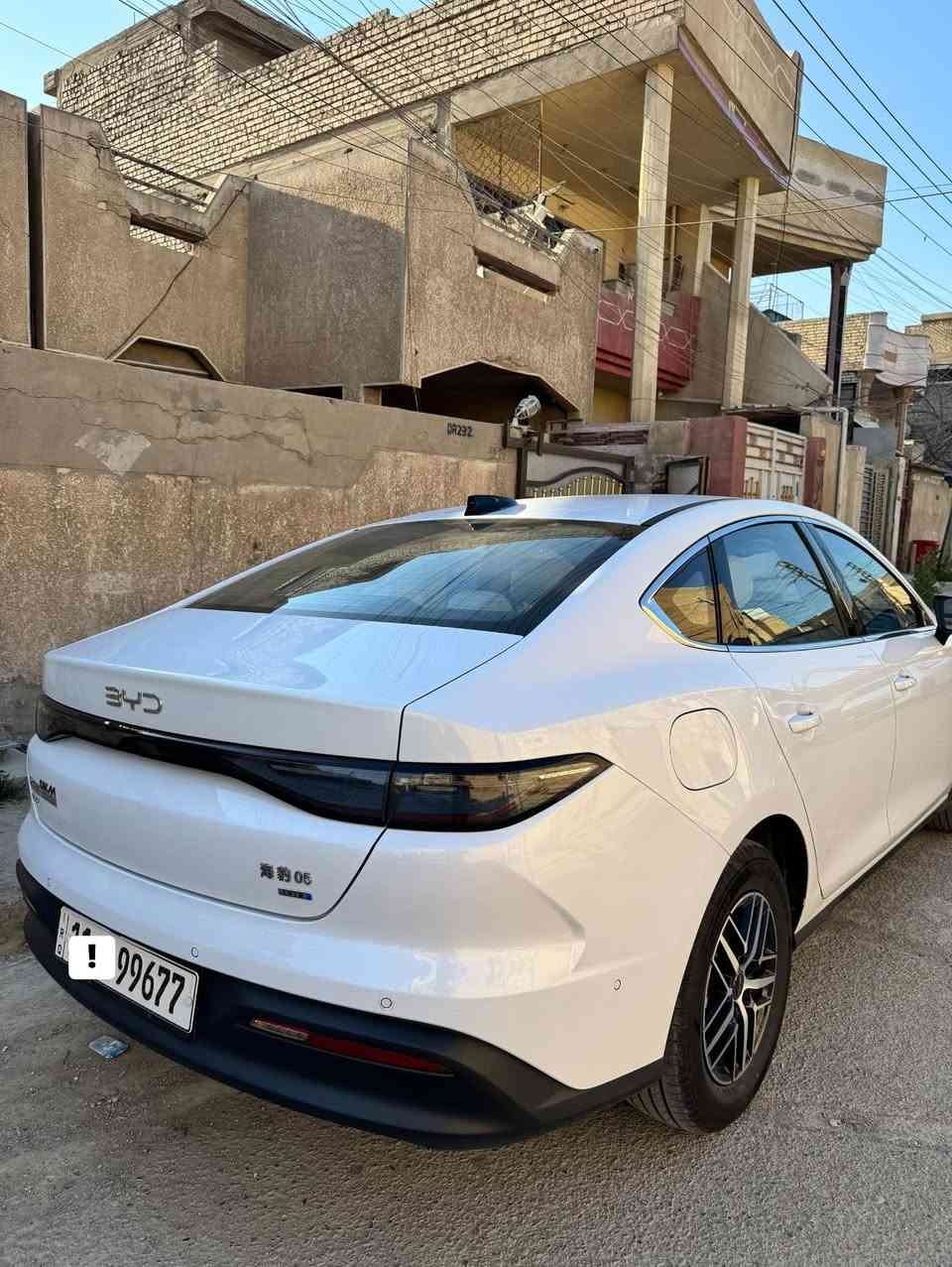 بي واي دي 
سيل 5  فول فول فول 
مواصفاته لا تعد ولا تخلص 
مري شفط 

13 كامره  

اوتو بارك تطبك وحيده 

فتحه 

وبيه مواصفات بعد كلش هواي 

ماشيه 3000k
السياره كفاله من الشخط 
كفاله من كلشي 
علا وضع الشركه 
مبرمج الشاشه ومحدث البطاريه ومنزل برامج بلشاشه 
كاعيات الشركه منازلات 
عليه رقم مميز 
السياره معروضه ٢٣ مليون وبيه مجال 
اذا تكلي عارضه بسعر الزيرو روح اخذ زيرو لين السياره مصروف عليه وجاهزه من كلشي ربع متصرف عليه 
مكان السياره الدوره ابو دشير 
للاستفسار ***********
