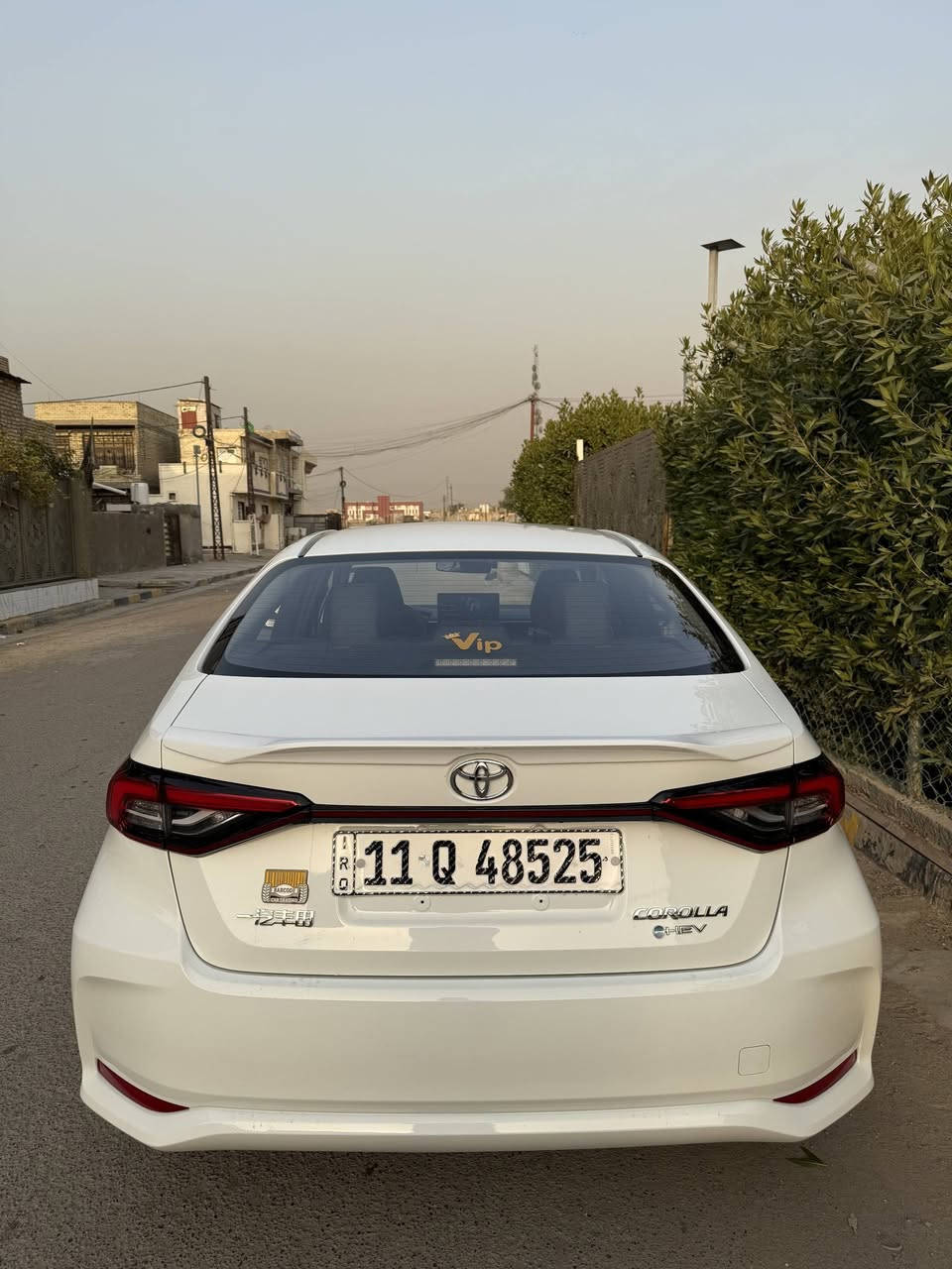 السلام عليكم
كورلا هايبرد 2025 شكل خليجي 
فول مواصفات لا صبغ ولا بارد ولا شخوط 
مكفولة عام ماشية 3 الف على وضع الشركة 
السيارة مصروف عليها هواي بيها إضافات تجي وتشوف
للإستفسار *********** السعر 158 
عنواني بغداد/ حي الحسين/ قرب خدمي المطار
