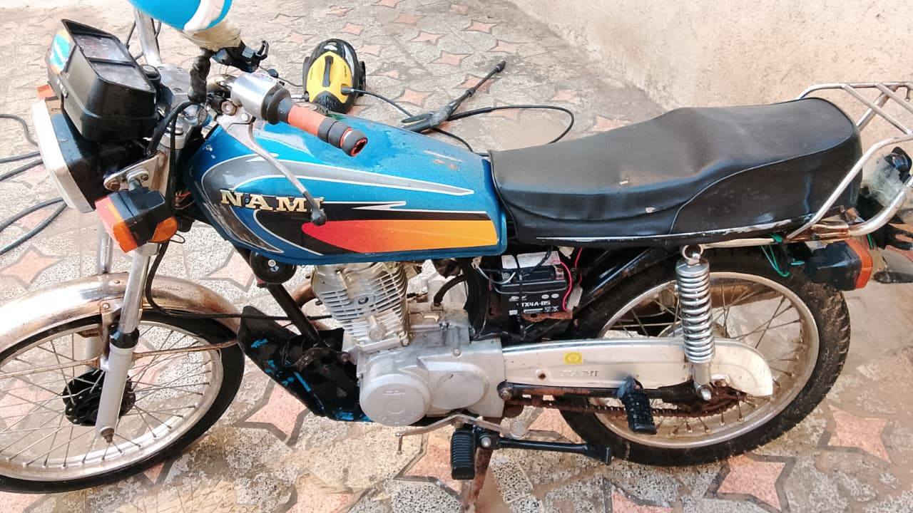 شباب دراجتي للبيع اوراق اصولي باقي بس بصمة الوكيل وتستلم سنوية وانا اوكفلك بيها وامشي وياك بيها
نامه ايراني مديل15 نظيفه 
رايدها بمليون وبيها مجال 
رقمي *********** واتساب
