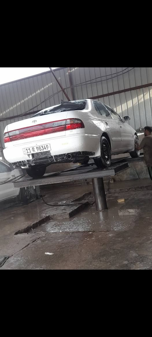 السلام عليكم ورحمة الله.. للبيع
تويوتا كرونا موديل  98 🚗
السيارة رقم بغداد إنجليزي باسمي تحويل مباشر وسنوية ل ٣٠ . 
السيارة مكفولة من الضربة لا ضربة جاملغ ولا حوض وللحمد لله ).
ارضية جديدة صارلي شهرين من سويته و تبريد شغال كشنات جدد لون رصاصي ياباني اصلي غير مغلف و محرك، كير، حدادية، وكهربائيات.. كلها جاهزة وبشرط الفحص، و تايرات جدد فقط الخلفيات نص عمر
والسيارة جاهزة من جميع النواحي والنواقص اعددهن الك وما ضم عليك.. علما السيارة مصورة فيديو كامل يجيك على الخاص..

السعررررر   ٥٨ 
📍 المكان: الناصرية - قضاء قلعة سكر 

📞 للاستفسار والاتصال :***********
