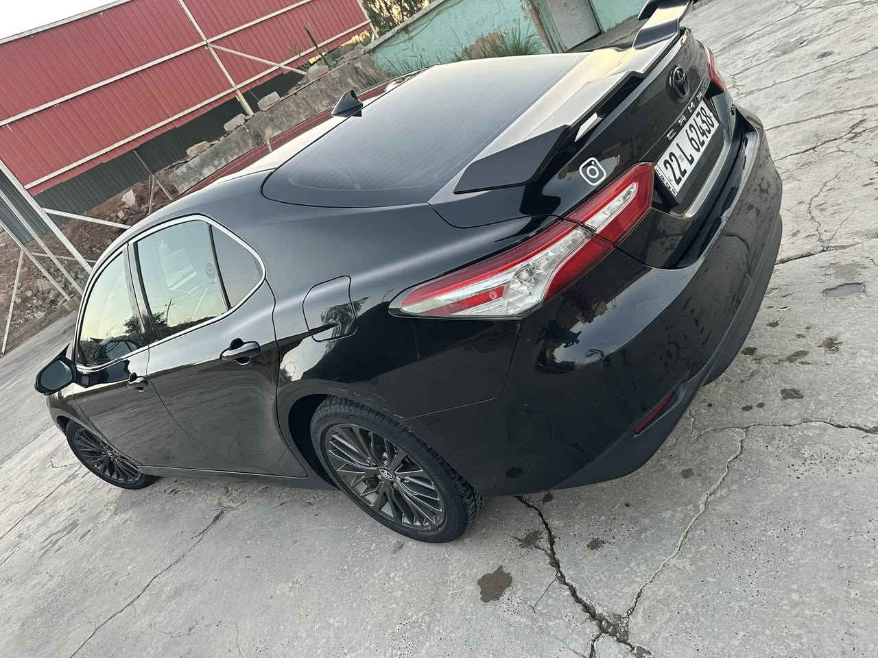السلام عليكم للبيع كامري 2019 XLE محرك گير شرط ماشيه 129 mi فول مواصفات تبريد خلفي بصمه شحن لاسلكي ثلاثة قطع اماميه صبغ بدون شاصي السيارة بدون اي مصرف السعر 155 وبيها مجال مكان السيارة صلاح الدين ناحية الزوية 
***********
*********** قساط وعده مابيع نقداً فقط
