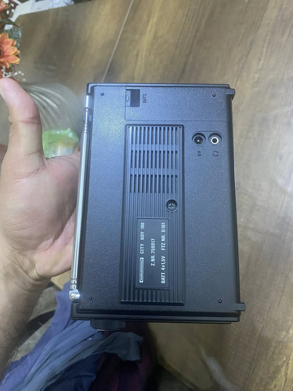 من رخصة مدير لكروب المحترم هذا راديو كراندك  الماني اخو الجديد  يعني نضافه 100% سعر 80 شامل التوصيل


**إذا كنت صاحب هذا الإعلان وتريد حذفه لأي سبب، رجاءا أرسل رسالة إلى الدعم الفني**