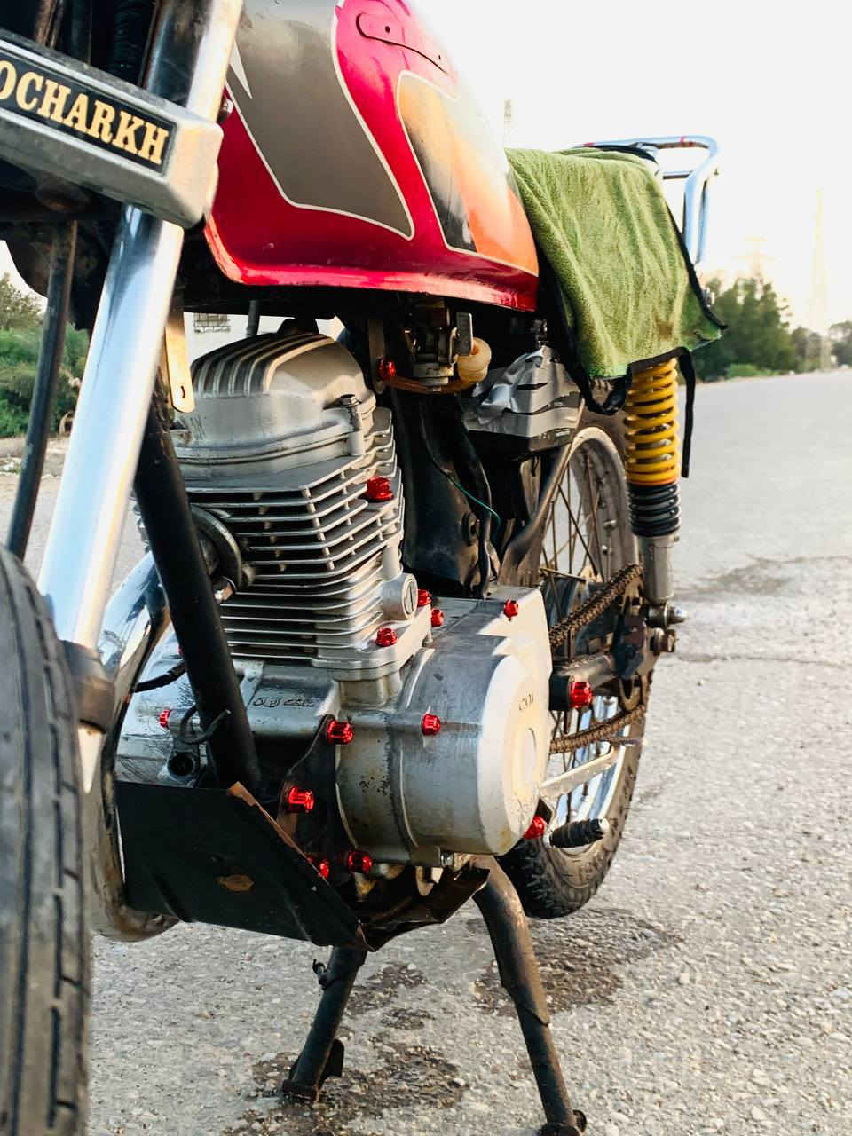 دراجه اربع كير البيع كلك كلك السعر 275وبيه مجال


**إذا كنت صاحب هذا الإعلان وتريد حذفه لأي سبب، رجاءا أرسل رسالة إلى الدعم الفني**