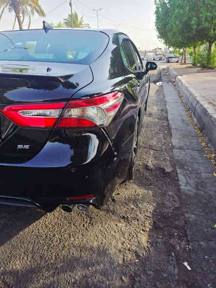 السلام عليكم
للبيع كامري ٢٠١٩ وارد امريكي كلين  لون اسود موصفات se المعروفة  رقم بغداد ماشية ٤٧ السيارة جديدة السعر (١٩٦) ورقة بيهة مجال بسيط مكاني بغداد حي العامل هذا رقمي للتواصل ***********
