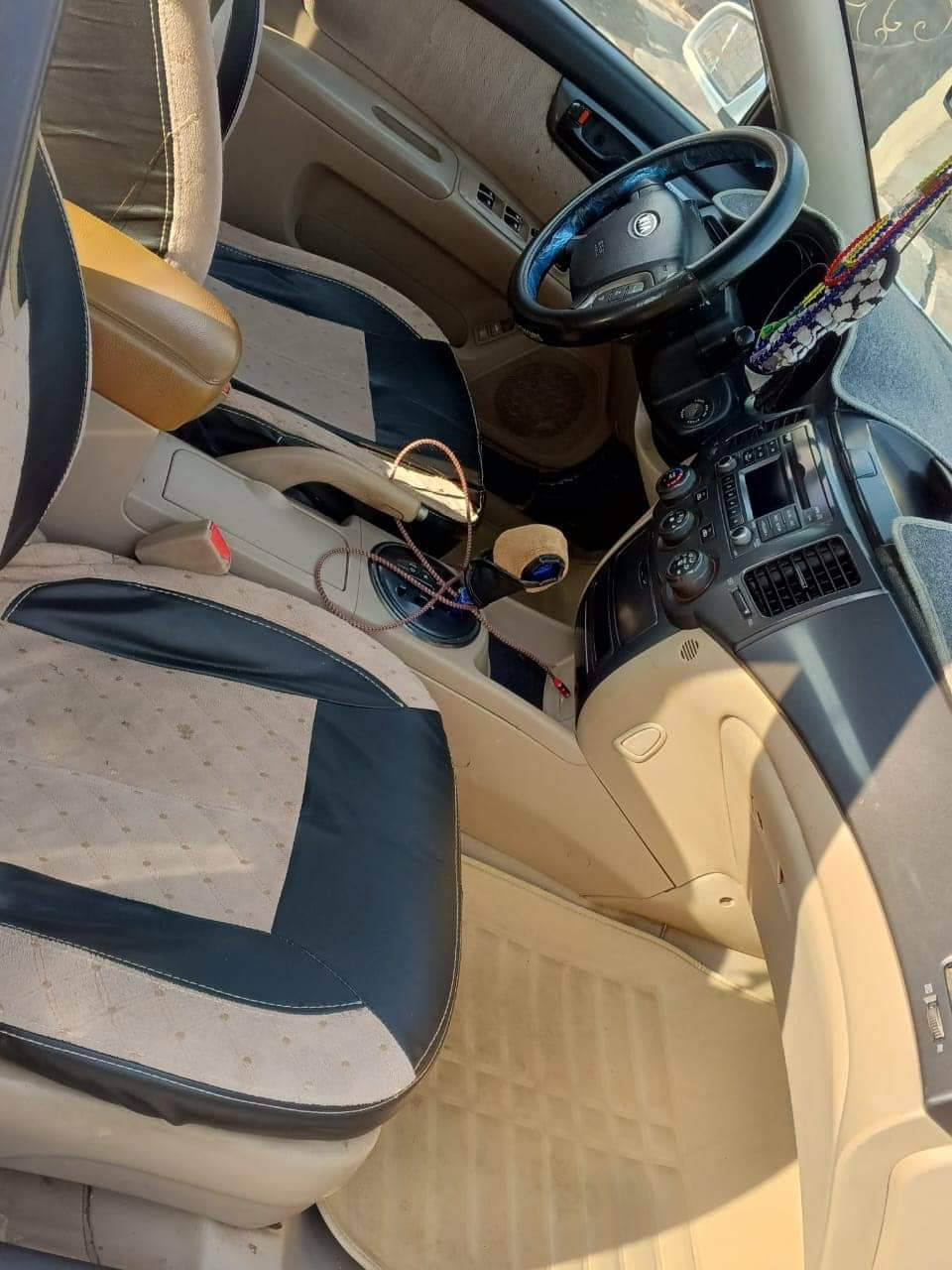 السلام عليكم

كيا أوبتما ٢٠٠٩ مكينه ٢٤٠٠

للأستفسار ***********
