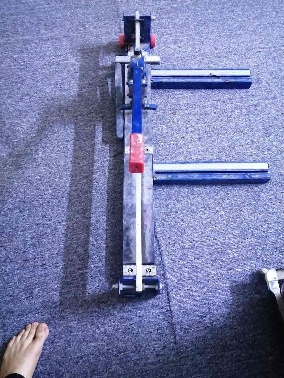 سلام عليكم عندي قاطعه سيراميك ألماني مستعمل قليل نضيف حيل للبيع سعر 100 وبي مجال اتصل على الرقم *********** مكاني كركوك
