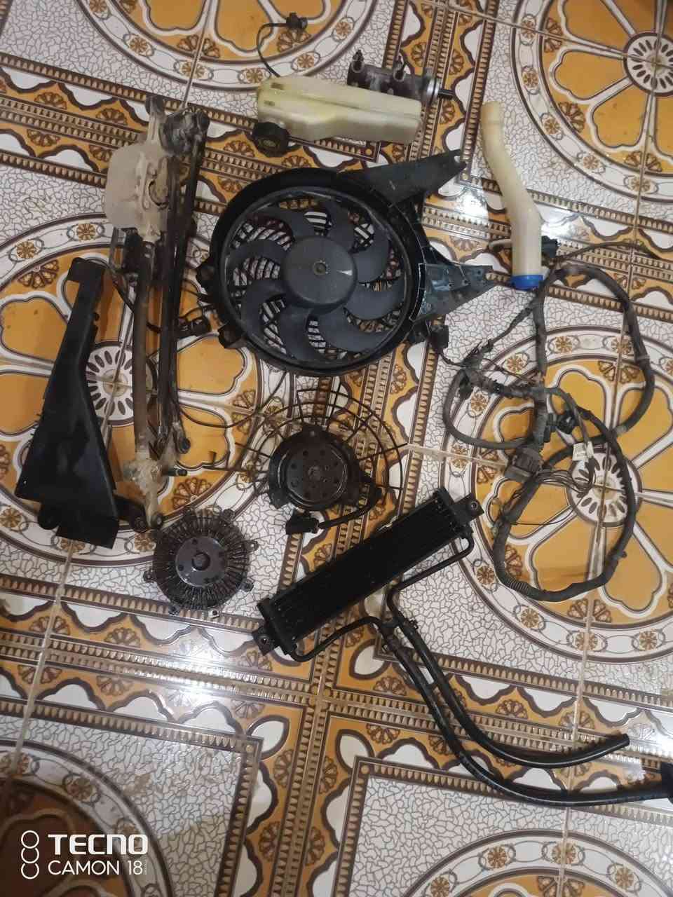 من رخصت ابو كروب غراض ستاركس للبيع مراوح تبريد واحد كامل وثاني بس ما طور وماطور ماسحات و راديتر مال دهن مال مسكر و دبه مال دهن بريك مال مسكر شرط كلهن شغالات الي يريدهن يقيمهن ويراسلني


**إذا كنت صاحب هذا الإعلان وتريد حذفه لأي سبب، رجاءا أرسل رسالة إلى الدعم الفني**