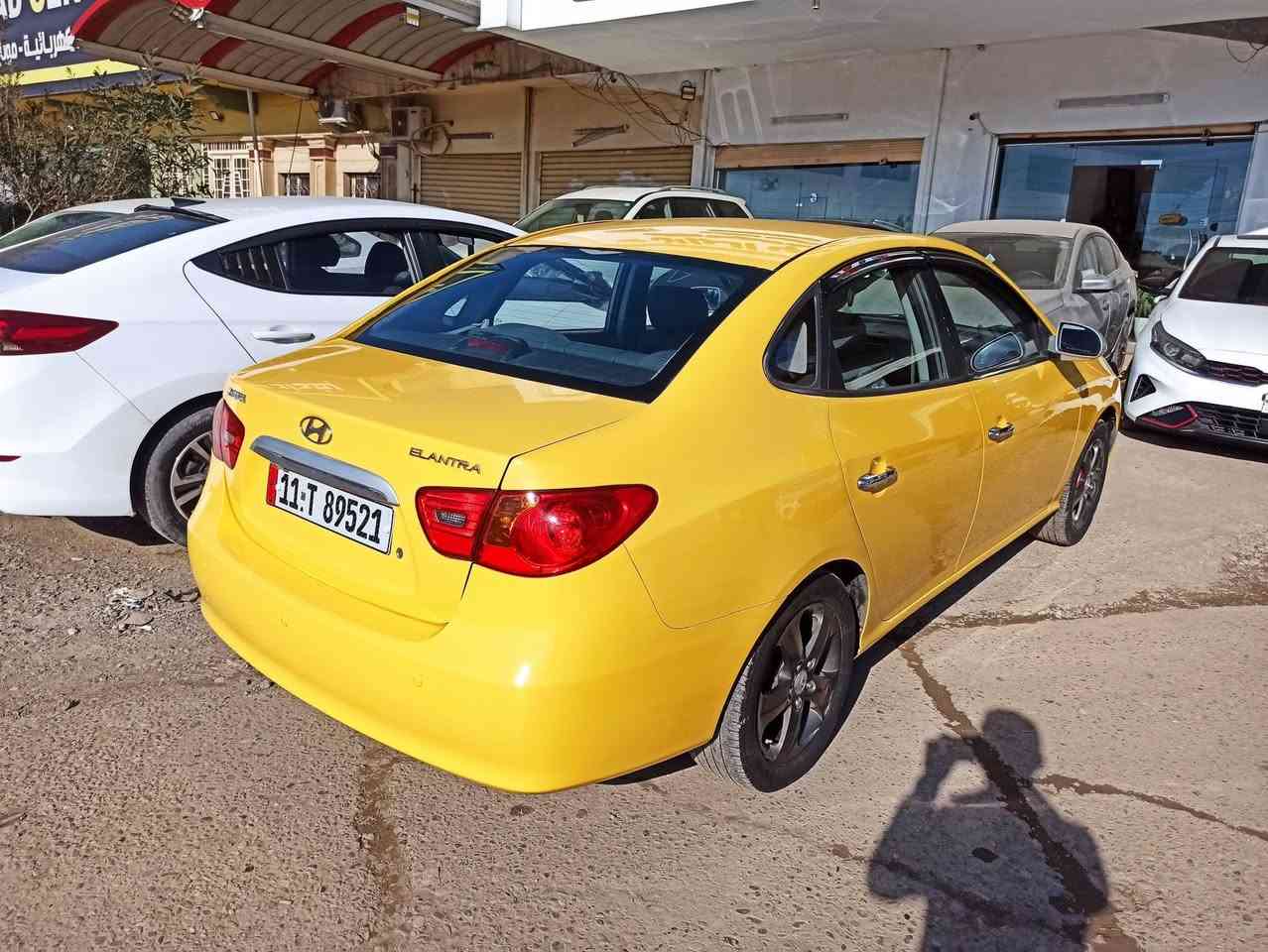 السلام عليكم 
النترا 
موديل 2008
رقم بغداد الدولي
وارد كوري 
محرك وكير شرط
محرك 16 دكشن عالي 
هيئه وغرامات صفر 
ضرر جاملغ خلفي وقبغ صندوك وجاملغ امامي وقاعده دبل 
شرط التحويل 
السعر110$وبيها مجال 
🛑ملاحظه مهمه
 يرجى الاتصال من  الساعه 9 صباحأ إلى الساعه 9 مساء
#العنوان موصل الجديده شارع بغداد مجاور سنتر بغداد
#مكتب ال رزان للسيارت
***********
***********
