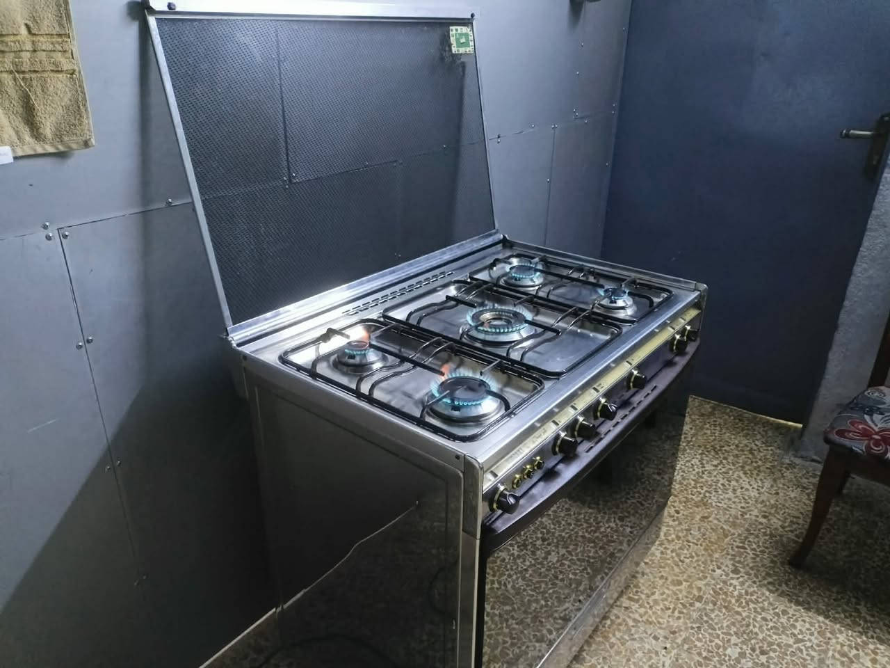 طباخ كريازي مصري نظيف جدا جدا .
شغال كامل عيون وفرن 
السعر 250 وبي مجال
العنوان حي القدس


**إذا كنت صاحب هذا الإعلان وتريد حذفه لأي سبب، رجاءا أرسل رسالة إلى الدعم الفني**