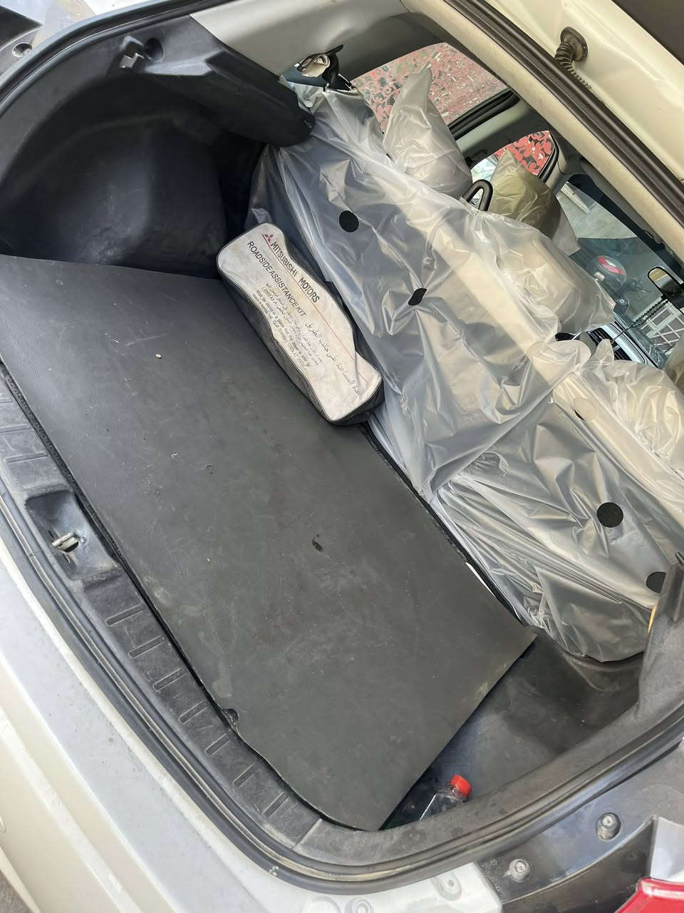 سلام عليكم اريد مراوس باكسنت النترا موديل 18 وجوه مسيوبيشي اوتلاندر 2013 بيه اربع قطع صبغ كير مكينه كفاله سياره حلوه واقتصاديه وعائليه اذا اكو مراوس اتصل ***********
