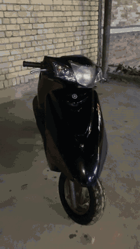 السلام عليكم دراجة بريز ببغاء صار 3 اشهر من نزلهة رمبة نضيفة كلش وما بيهة نقص السعر 950 وبيها مجال  
العوان مدينة الصدر 
للتواصل واتس اب ***********
