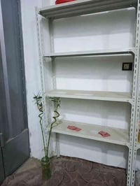 رفوف حديديه للبيع 07832401875 اتصل