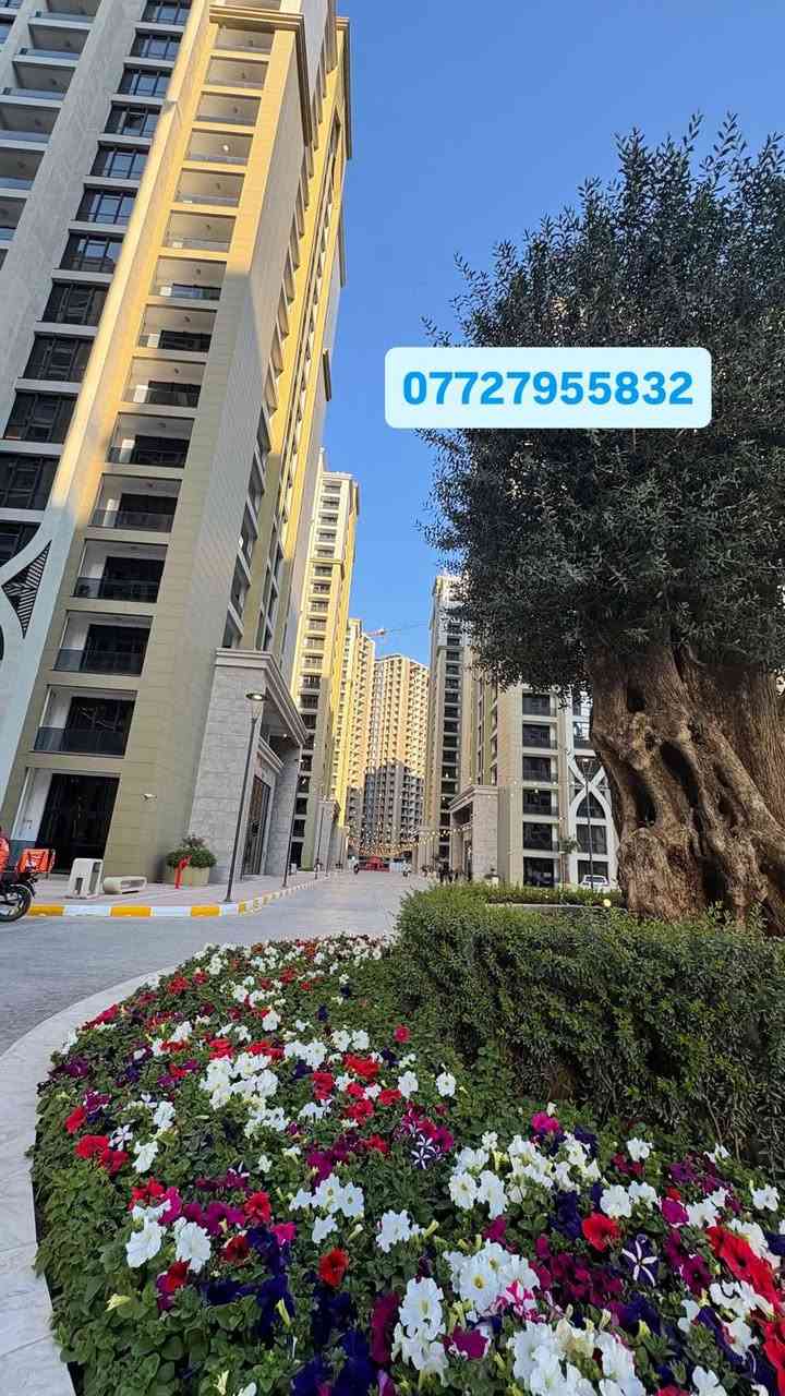 #ابراج_النخله
من داخل مشروع أبراج النخلة – المنصور
 أول شقق فخمة تم تسليمها إلى العوائل وتم تسكينها للمرحلة الأولى ونعمل على تسليم ابراج اخرى بالمراحة الثانية
📍 البيجية – سريع مطار المثنى– قرب جامعة آشور دقايق من شارع الرواد

🏢 22 برج فاخر بارتفاعات من 20 لـ 26 طابق
🏡 مساحات واسعة: من 221.88 م² إلى 224.01 م²
تفاصيل تهمك كمشتري:
 يتوفر أستلام فوري – ما تنتظر سنة ولا حتى شهر
استلام وجبه ثانية نعمل على تسليم المالكين الجدد وسنه 2026 او بداية 2027 الوجبه الثالثة بأذن الله
✅ طابو ملك صرف (بيجية) – تملك مضمون ومريح
✅ استقبال فندقي بكل برج – رفاهية من أول لحظة 
✅ تبريد مركزي –  مساحات خضراء واسعة ،نافورات
شاملة لاند سكيب 
✅ أمن وحراسة 24/7 – لأن راحتك وأمان عائلتك أهم
✅ نادي رياضي، مدرسة دولية، بوليفارد، مطاعم وكافيهات
✅ مواقف تحت الأرض على طول مساحة المشروع مرتبطه بثمانيه مداخل ومخارج + مهبط طائرات
✅ شارع تجاري داخلي يربطك بسريع مطار المثنى
🎁 هدايا مجانية:
كاونتر مطبخ |سبالت VRF | صحيات أوربية جاهزة

💰 نظام الدفع: كاش؟ موجود 
نص كاش؟ متاح 
دفعات؟  متوفرة بدفعة أولى فقط 20% 
🗝 تعال شوف بعينك وقرر… لأن التفاصيل ما تنحچي – تنشاف
📲 *********** 
اتصال أو واتساب

📞 للمشاهدة الميدانية والحجز المسبق:
آلاء رياض – المستشارة العقارية  بأبراج النخلة
متواجده بارض المشروع
*********** 
اتصال أو واتساب
