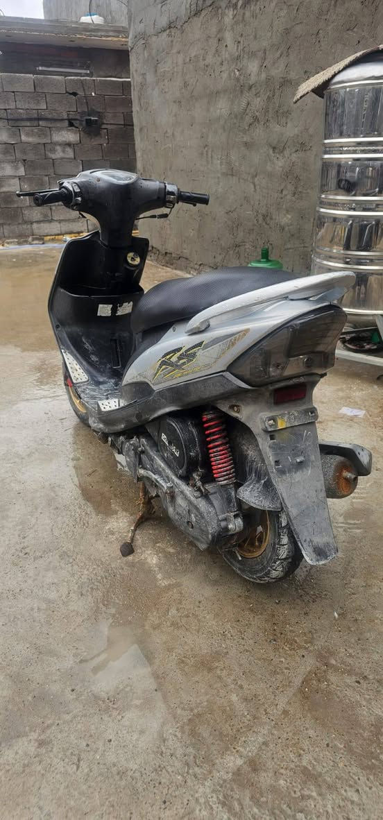 السلام عليك ماكس للبيع دراجه خير من الله مكاني بغداد حي اور أسعر 550 وبيه مجال  مامتواجد فيس ***********
