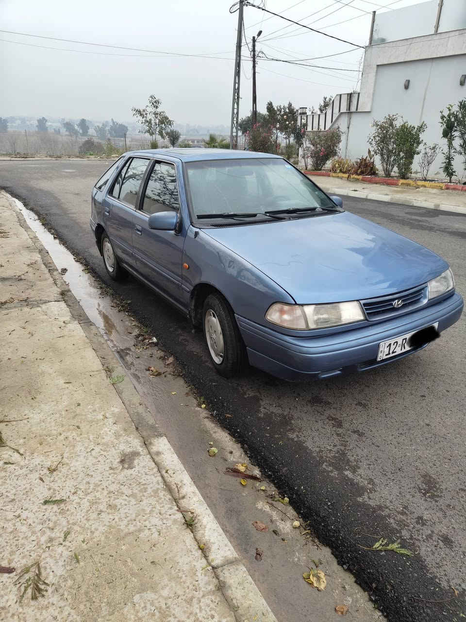 هونداي بوني موديل 1993 سياره وضع شركه بدون قطره صبغ ماشيه 136 الف جامات 4 كهرب ستيرن بور تنته محرك وكير شرط السياره رقم اجنبي وهزه جديده   طخم امامي خلفي كلو جديد تايرات امامي جدد باتري جديد ***********
