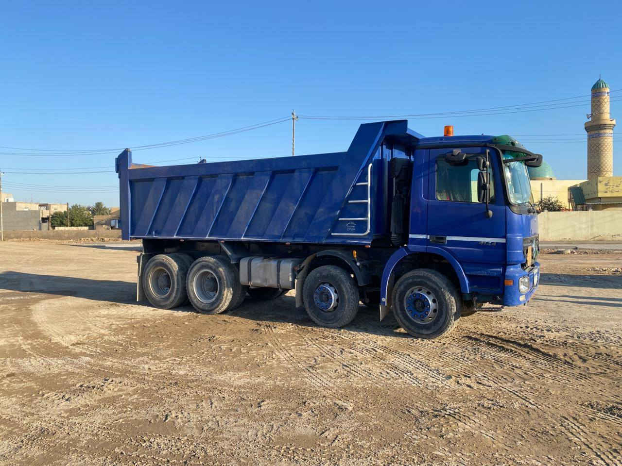 للبيع اكتروز موديل2004 مجموعه gf حجم 44 41  رقم بصره بسامينا تحويل مباشر بيها صبغ قليل بلقماره لمكان ديالى كنعان رقم *********** أو***********
