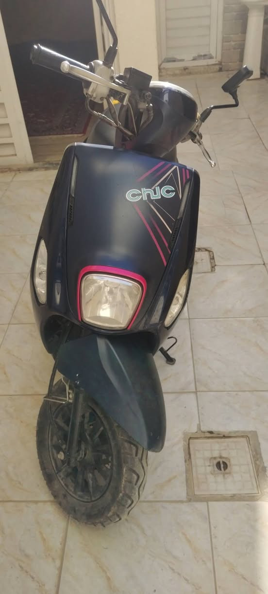 دراجه بوليس للبيع  كامل مواصفات نضيفه سرعه و شلعه ***********
