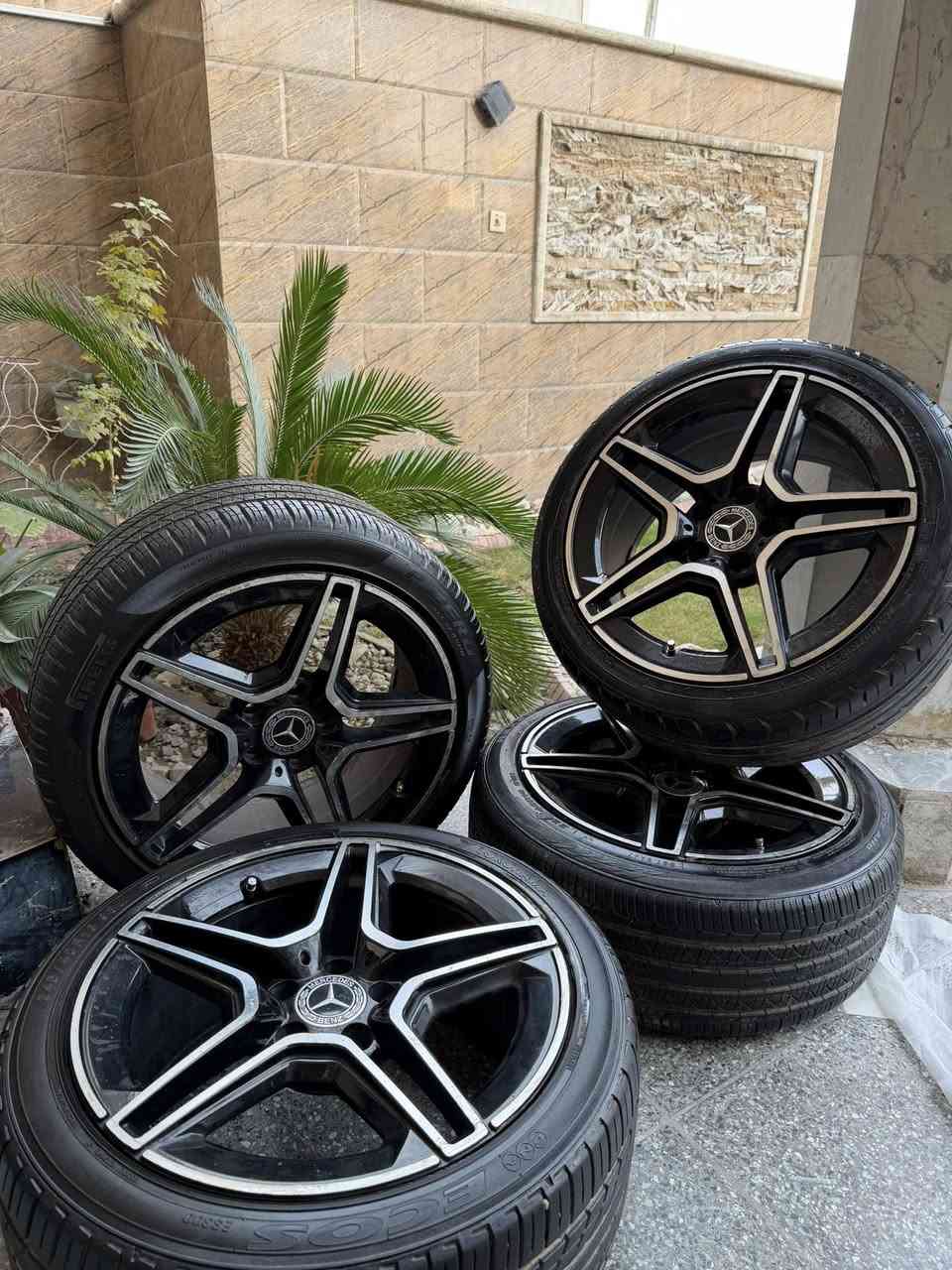 للبيت تخم كامل حجم 18 موديل 2021
مكاني بل يرموك سعر 600 الف 
***********
