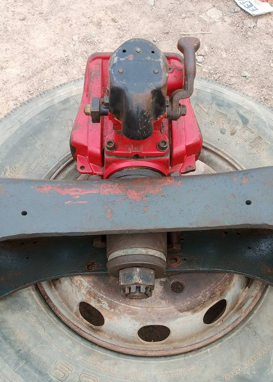 ساحبه حلاويه مع القاطع للبيع سعر 5 اوراق اوبيه مجال ***********
