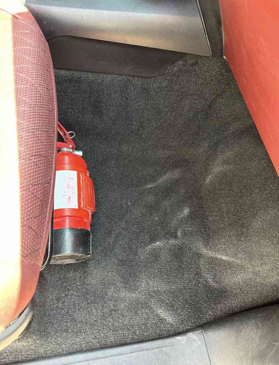 ‏سلام عليكم للبيع بيكم هايلوكس 2020 رقم أربيل جديد إنجليزي تريد مدورة ￼تريد وكاله تخم تاير حداد جديدة سنوية لغاية 2031 تبريد كشنات تبريد خلفي مكينه وكير كفاله مكفوله سياره كلها لسعر 255بيها مجال بصيط مكاني سماوه سماوه لاستفسار ***********
