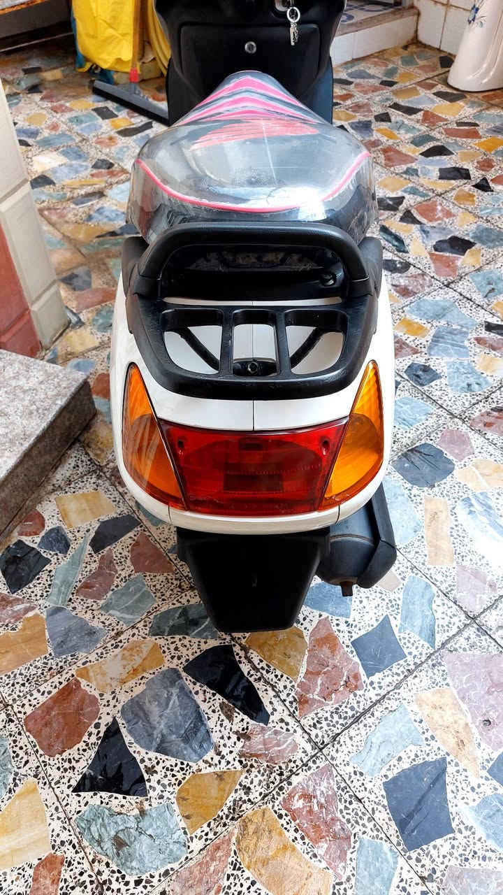 السلامة عليكم
سبيسي ياباني رمبة رمبة يعني كفالة عامة دراجة بلادية 

العنوان /كوت/الزهراء/ ***********/الخاص مغلق
