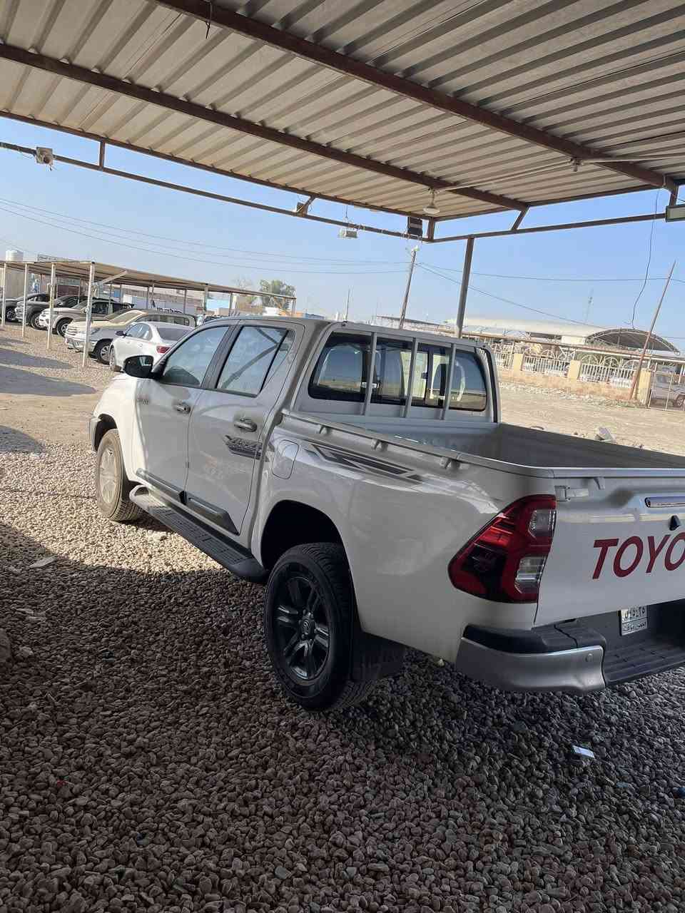 سلام عليكم تم وصول وجبه بيكم مديل 26 ناصي.  سعودي زيرو.  وفورويل 25بحريني زيرو  اب اسمي المكان سماوه شارع المعارض اتصل على ***********
