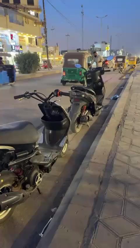 سلام عليكم دراجه ماكس عدله تعمير جديد مزوعه تزويد فلاوين اصلي صالنصه صجميه  قاعده رقم اصليه كشن مال أربعه اصلي بجم اصلي لحيه ملحه قطره اصليه سبايدر كاربون فايبر نكره الدراجه اي نقص مابيه مكينه ٥٥ عضمه سكليتر رياضي داخل املح صدر رياضي شوته مال أربعه الدراجه نقصه بس بطل آسف على الاطاله ملاحظة( الميعجه ويكسر بدراجه بل🩴 احمسه).السعر خاص الرقم ***********
مكاني بغداد الدوره
