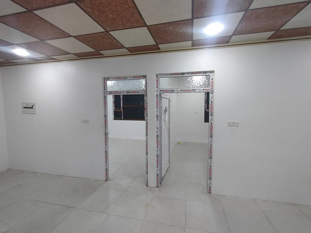 السلام عليكم  
شقه للايجار في ديوان محافظة قرب جامع الليله 
الشقه تتكون من: 
1_غرفتين نوم
2_هول
3_استقبال
4_مطبخ
5_صحيات
6_وترك 
للتفاصيل اكثر اتصال على الرقم التالي: 

الرقم: *********** ✅
