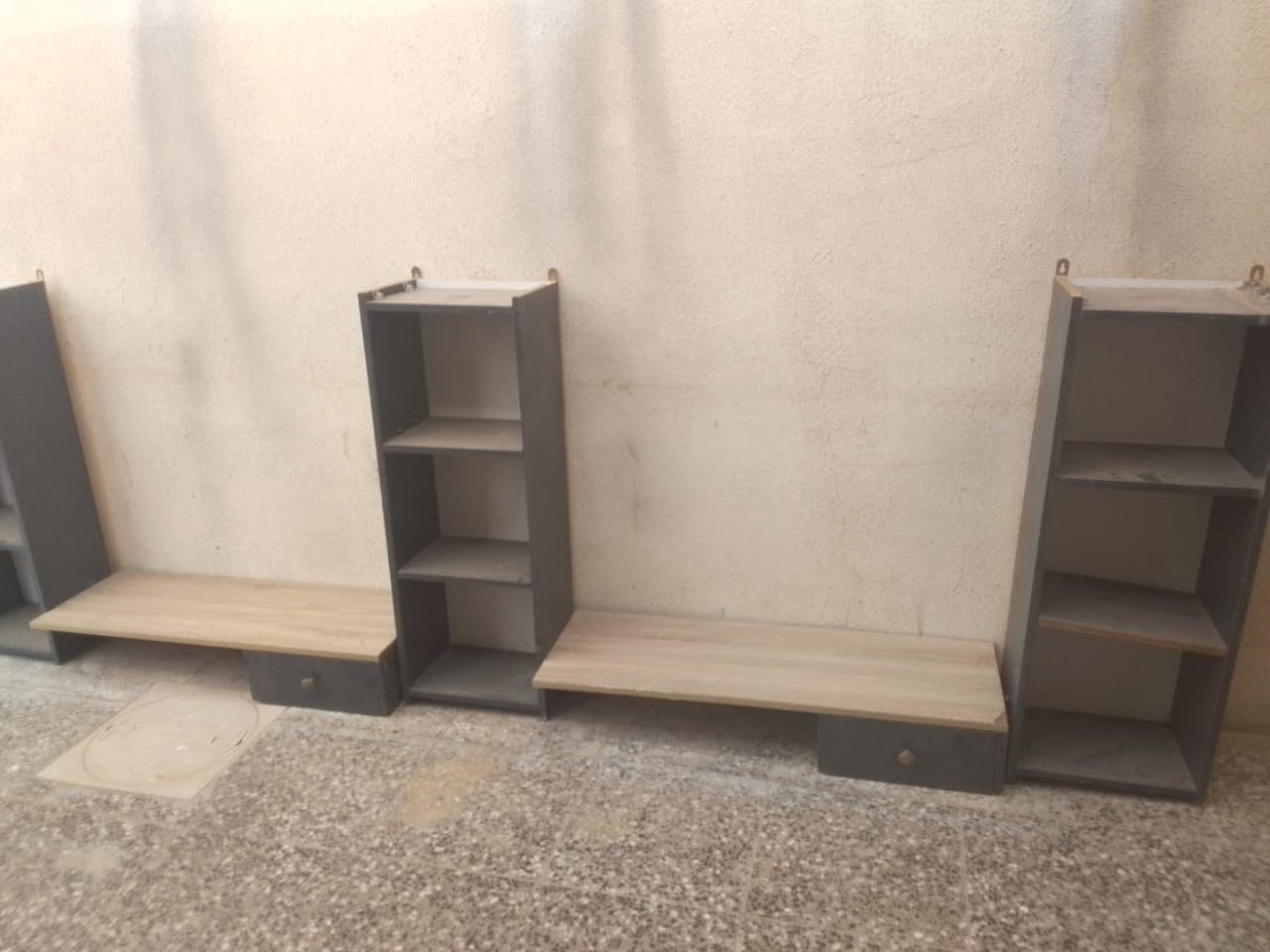 ميز حلاقه تعليك  مع اطارات مري سعر ٣٠٠ وبي مجال العنوان بغداد


**إذا كنت صاحب هذا الإعلان وتريد حذفه لأي سبب، رجاءا أرسل رسالة إلى الدعم الفني**
