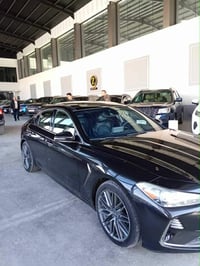 جنسيس G70 2018 خليجي كلين مكفول محرك 2000تيربو  برستج فول مواصفات محدث...