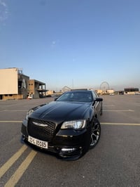 سعر مناسب 235$🔥 السلام عليكم  كرايسلر اوباما 300.  C.     2020.    الم...