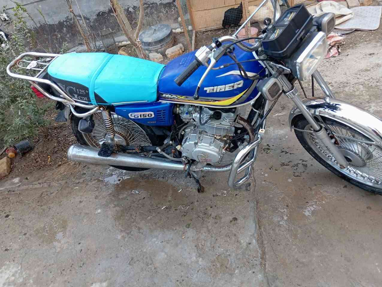 سلام عليكم ورحمة الله
دراجه تايكر مديل 20 للبيع أوراق اصولي   سعر 400 وبيها مجال حك جيه لا أكثر   جاهزه مابيها نقص   مكان بابل حي المعلمين   للأستفسار خاص او اتصال ع رقم ***********
