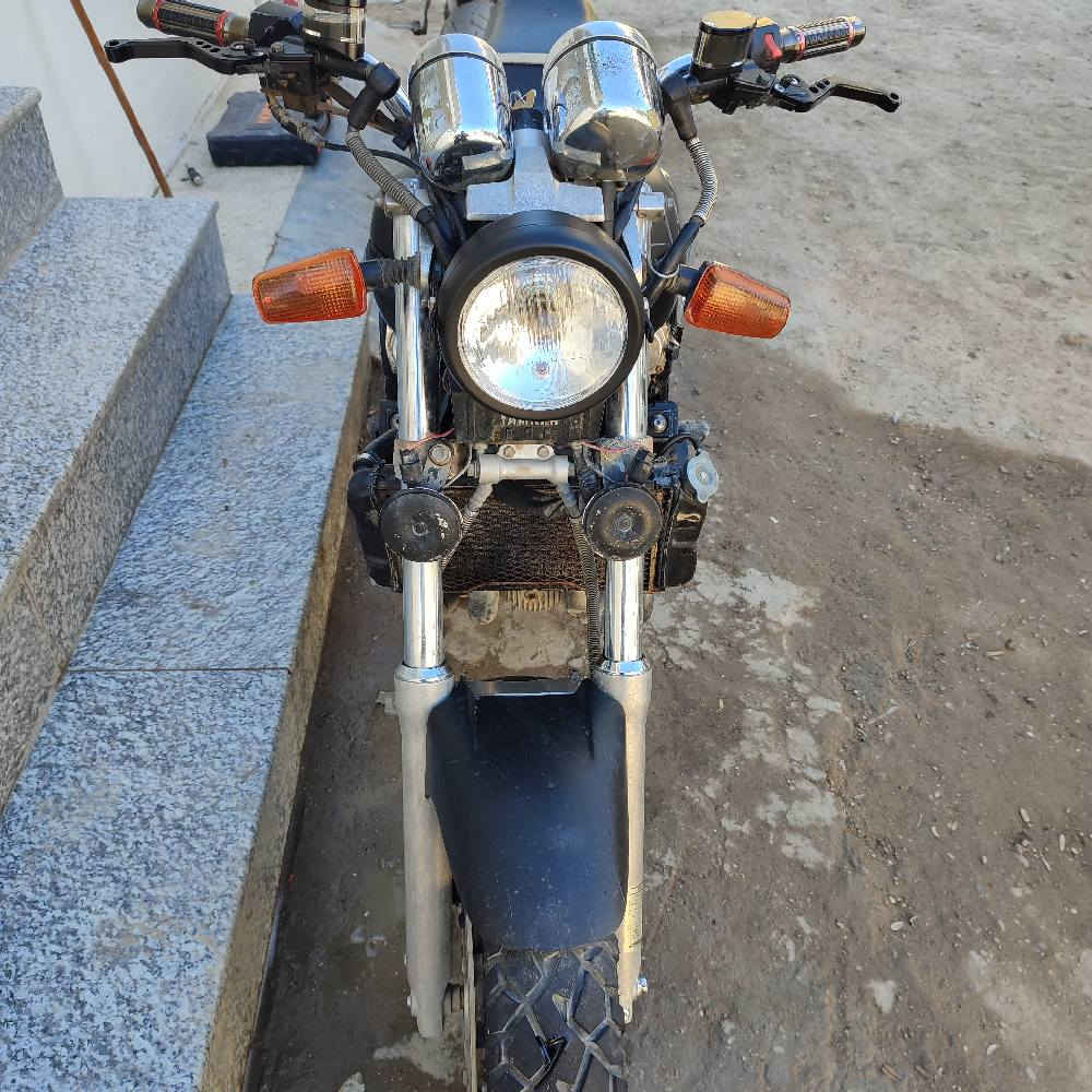 السلام عليكم دراجه ياماها FZX محرك 750 
اربعه سلندر 20 ولف محرك معمر وكامل 
الدراجه تجي راديتر مي وكلچ هايدروليك 
دراجه يراد الها ترتيبات صبغ على تنضيف كابريتر 
سعر 10 ورقات وبيها مجال مكان بغداد كريعات بغداد, العراق


**إذا كنت صاحب هذا الإعلان وتريد حذفه لأي سبب، رجاءا أرسل رسالة إلى الدعم الفني**