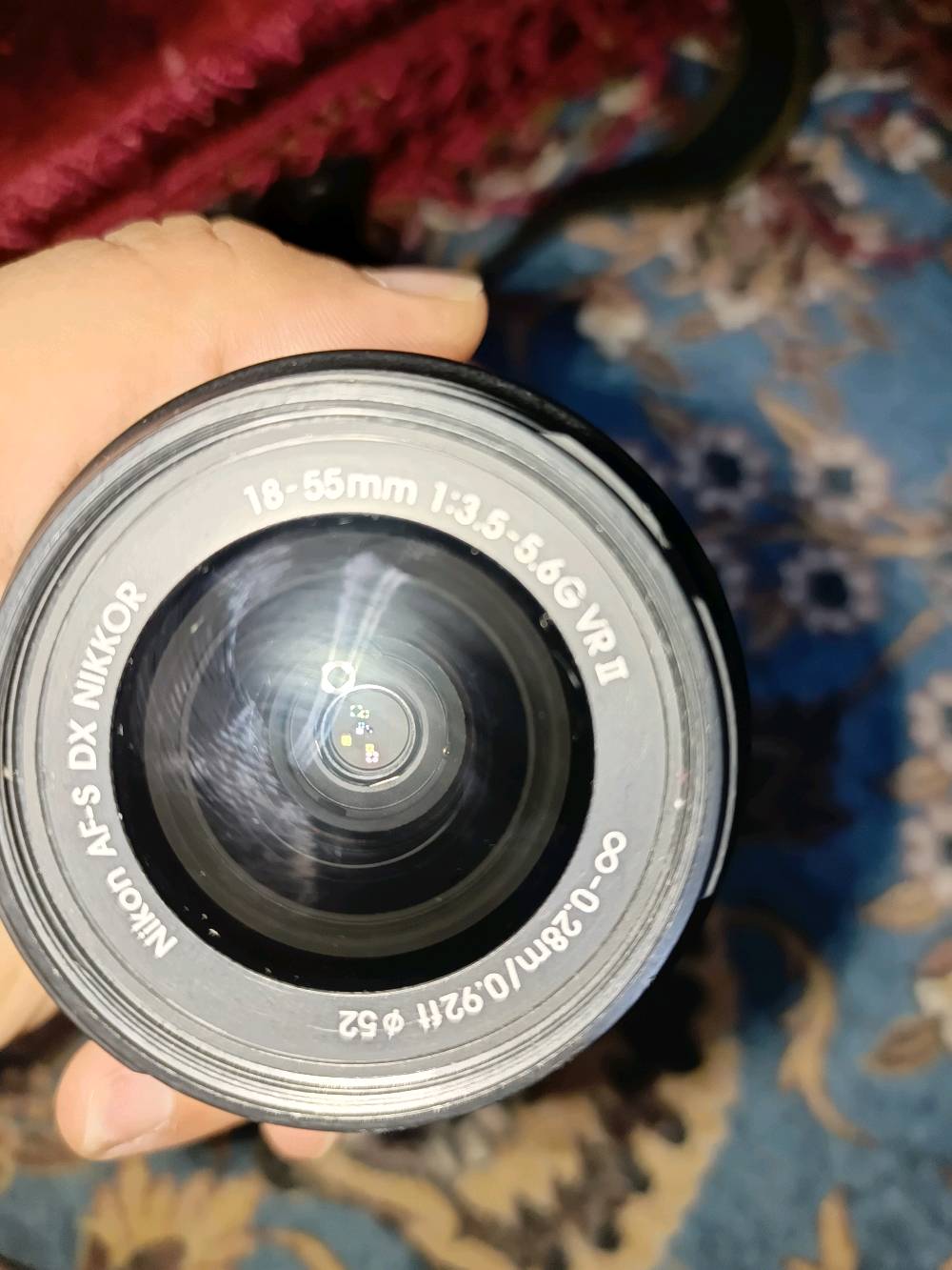 نيكون 3100 مع عدسة 18_55 للبيع بدون رام 250 الف وبيهة مجال المكان بغداد الحسينية للاتصال ***********