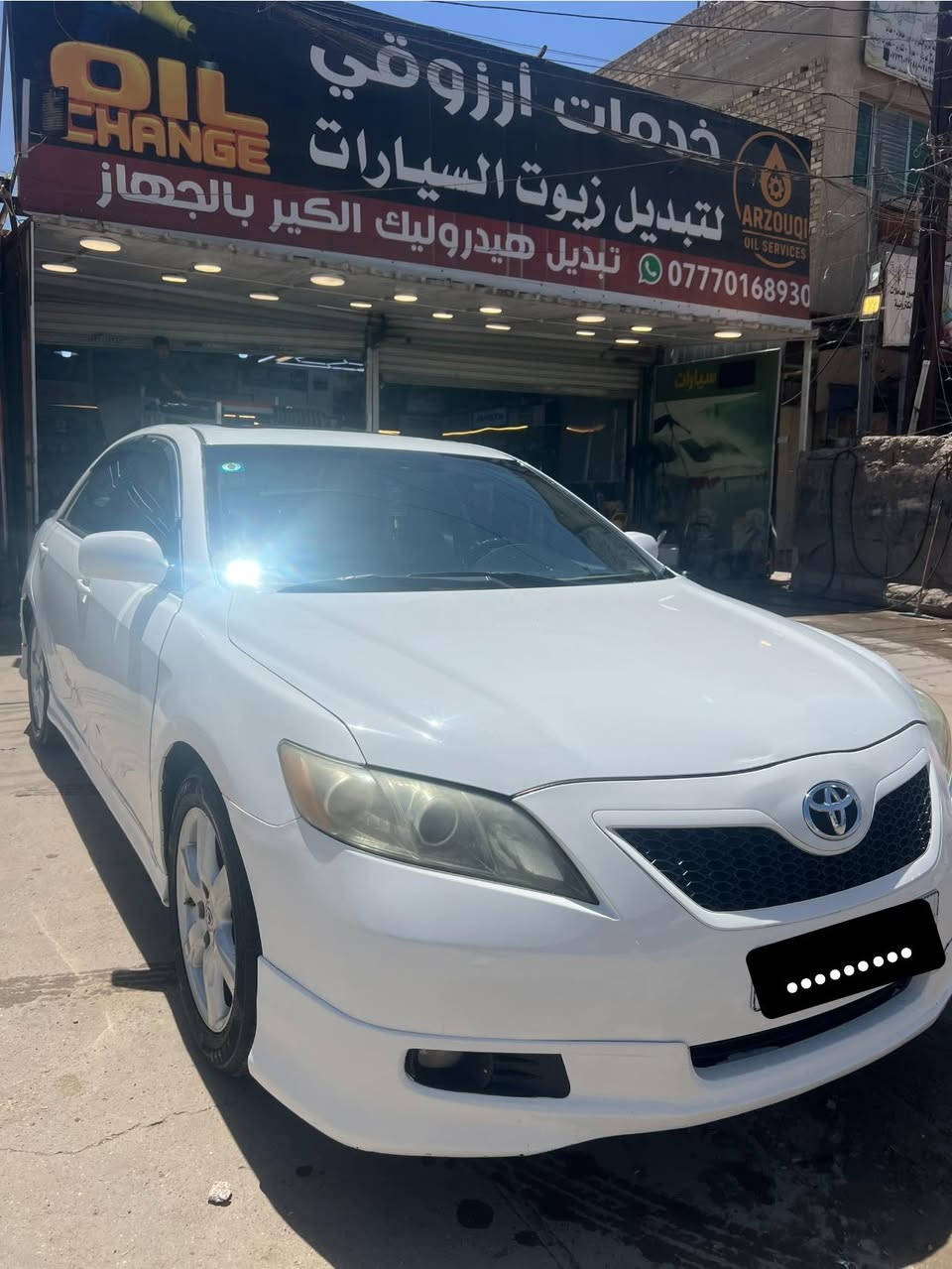 السلام وعليكم للبيع /تويوتا كامري 2009 SE ماشيه١١٦كم المكينه2.4
السياره بحاله ممتازه الستخدام الشخصي 
المواصفات /فتحه سقف شاشة عرض كامره خلفية 
تحكم درسكو +مثبت سرعه نوافذ كهرباء حادثها بمريكه قطعتين فقط السعر ١٢٠وبيها مجال للاستفسار ‭٠٧٨٨ ٢١٢ ٠٦٨٣‬موجود واتساب المكان بغداد العامريه
