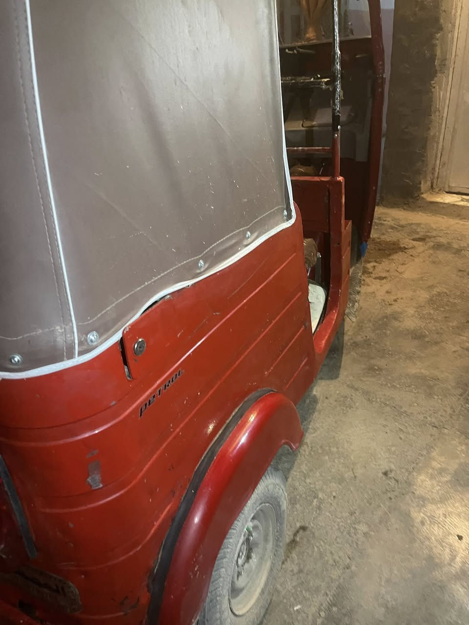 السلام عليكم تكتك 2019شهر12مابيهة اخياس التكتك معمرة جديد من كلشي خير من الله كبل تطلع شارع السعر 6و200و بيهة مجال الطيبين رقم الهاتف ***********التواصل واتساب
