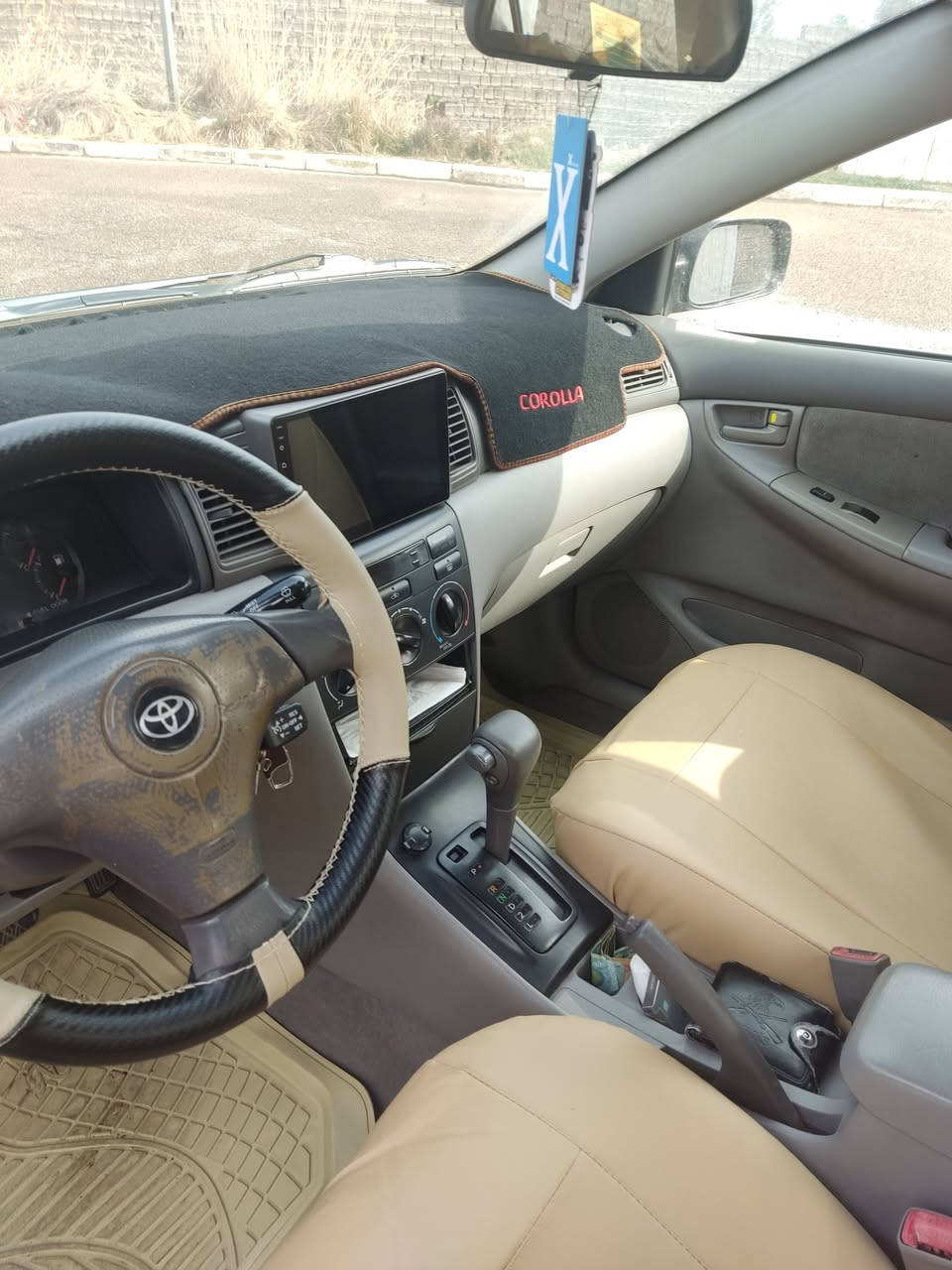 السلام عليكم
كورله نحله 2008. امريكي
ضربته جاملغ ايمن
ابيع مصبوغة احزام بية خيط تبخير جدا قليل هسه صار بيه
علا وضعيته. سعر. 85 ورقة
***********
