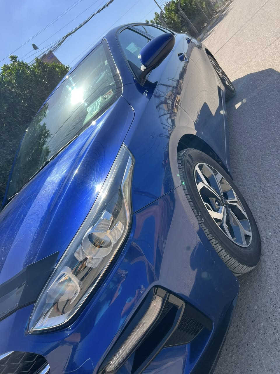 السلام عليكم سياره فورتي 2019 مكينه دوش 2000 كير AT المرغوب ماشيه 73 حادثها موضح بلصور رقمها بغدادما عليها اي غرامه موقعها
بغداد زعفرانيه ***********
