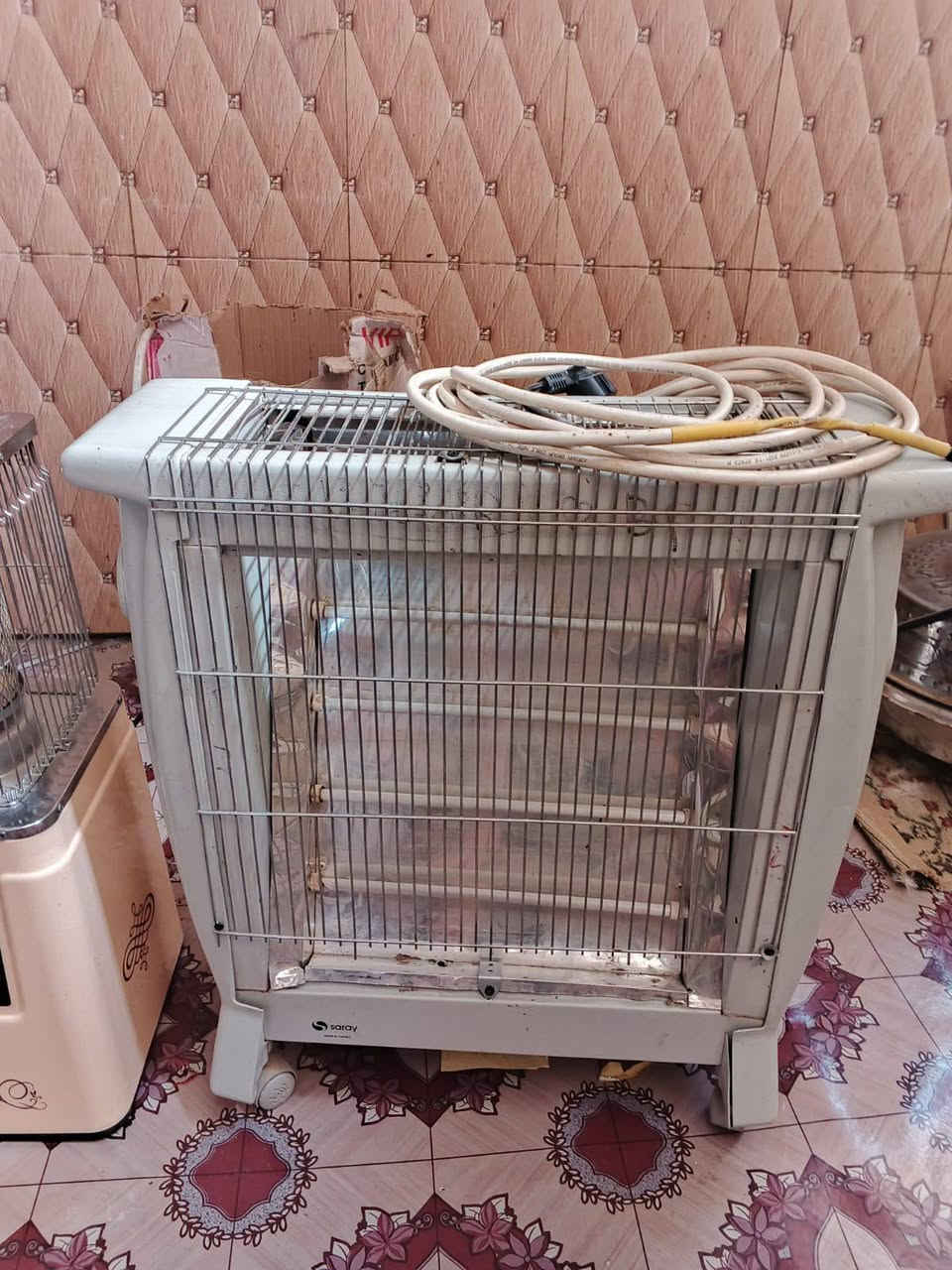 غراض للبيع كاربت تركي قياس 3 في 4 عندي كاربت قياس 2 ونص في 3 عدد 2 عندي تنور كهربائي ستعنال قليل لوحه منظر طبيعي صوبه نفطيه وكهربائيه


**إذا كنت صاحب هذا الإعلان وتريد حذفه لأي سبب، رجاءا أرسل رسالة إلى الدعم الفني**
