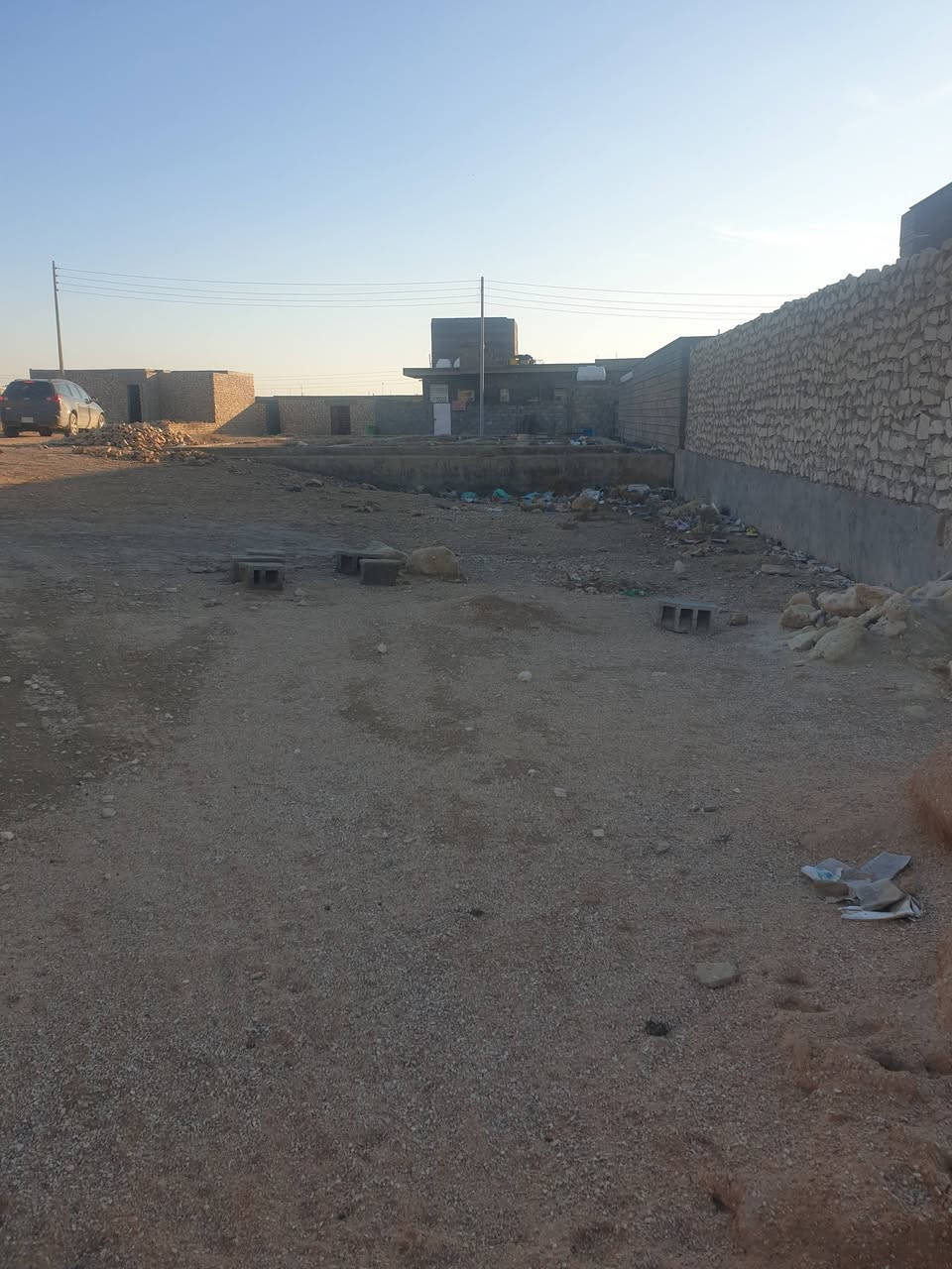 بسم الله
للبيع قطعة ارض طابو صرف 
في منطقة الثمانيه منطقة سكنية 
المساحة(250)متر 
السعر (8)مليون وبيها مجال 
مكتب عقارات الصفا الانبار قضاء حديثة 
الحي العسكري قرب منفذ النواعير او محمد بلنص 
الاستفسار ⤵️
(***********)
(***********)
