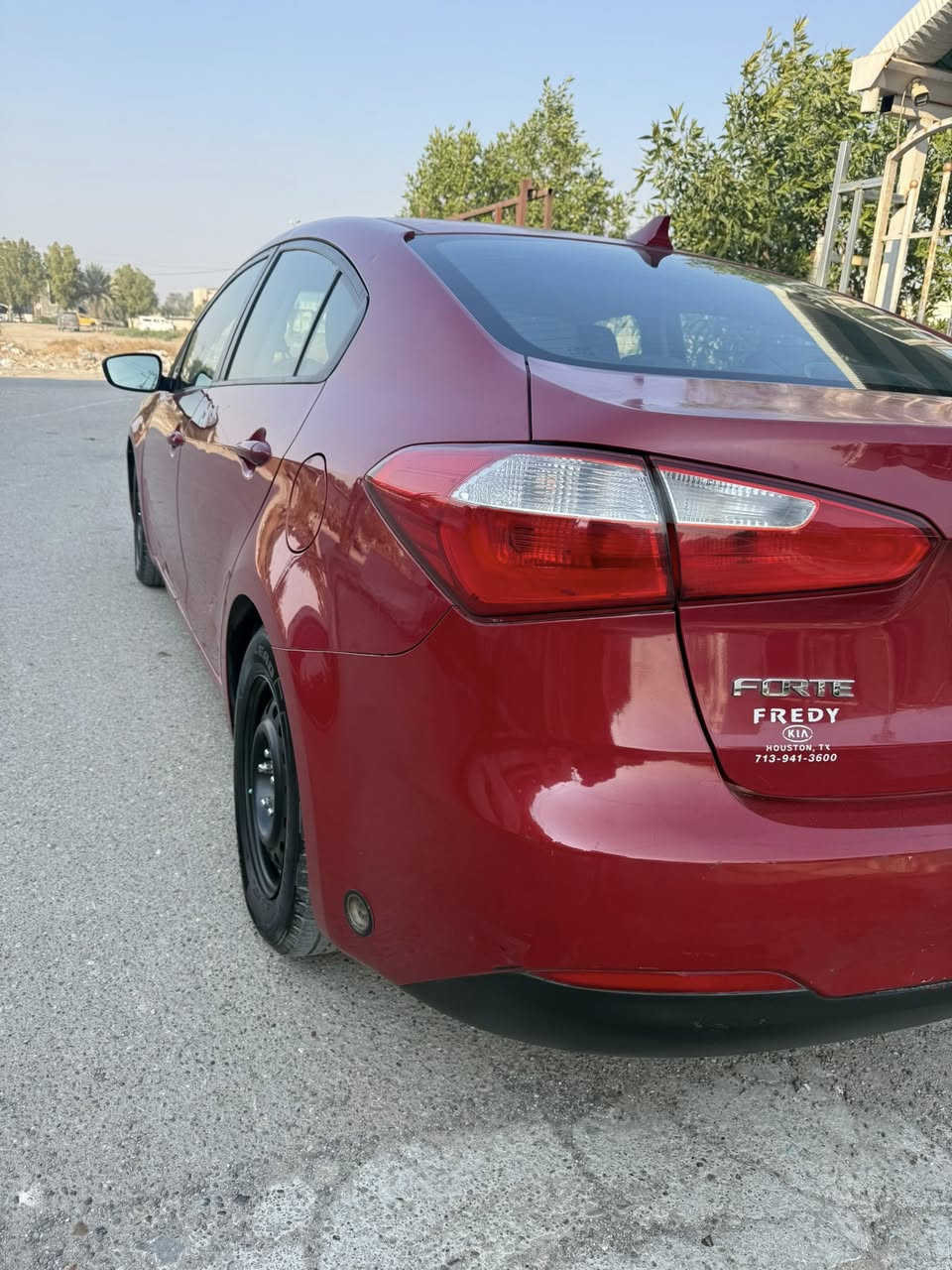 السلام عليكم
فورتي موديل 2016 وارد امريكي 
محرك 2000 دوش بيه منظومة غاز
صور الحادث و السونار بالمنشور بدون دواخل
السعر 100وبيه مجال بسيط شراي يتصل ويدلل مكاني بغداد البياع ***********
