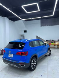 تاوس 2022 بدون سبغ  فول ماعدة البانورامة  للاستفسار 07503021042